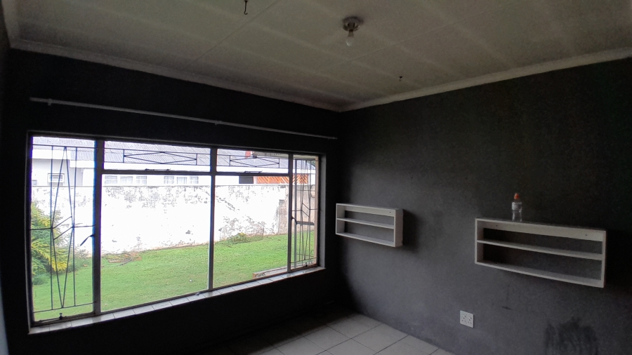 7 Bedroom Property for Sale in Rietfontein SH Gauteng