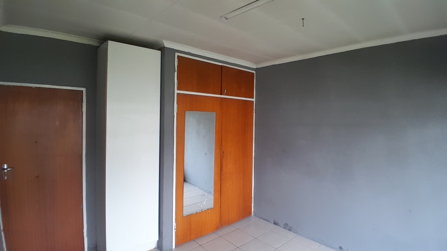 7 Bedroom Property for Sale in Rietfontein SH Gauteng