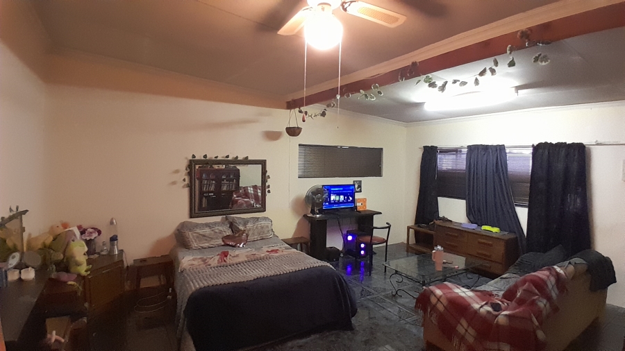 7 Bedroom Property for Sale in Rietfontein SH Gauteng