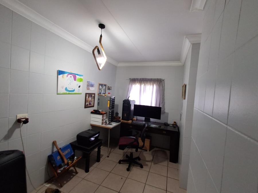 3 Bedroom Property for Sale in Visagie Park Gauteng