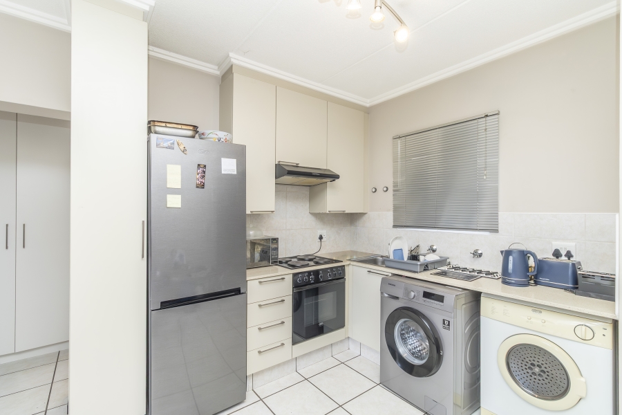 1 Bedroom Property for Sale in Paulshof Gauteng