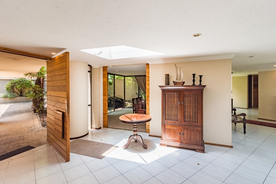 5 Bedroom Property for Sale in Bryanston Gauteng