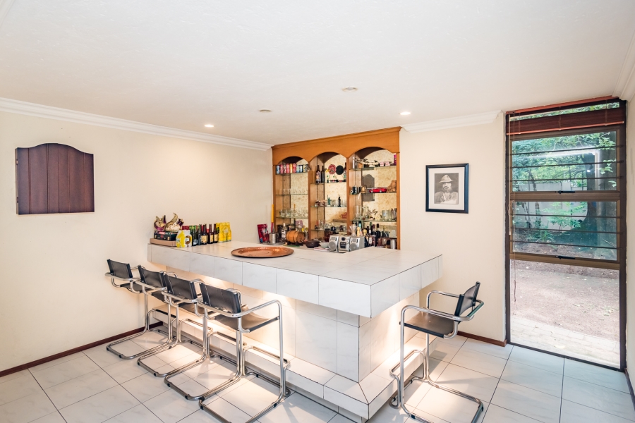 5 Bedroom Property for Sale in Bryanston Gauteng