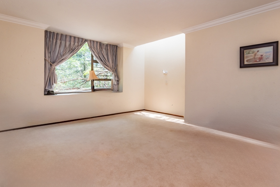 5 Bedroom Property for Sale in Bryanston Gauteng