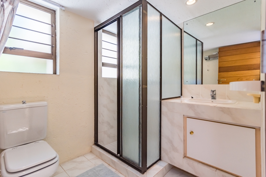 5 Bedroom Property for Sale in Bryanston Gauteng