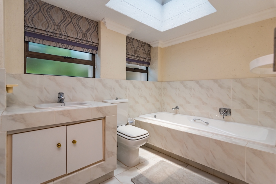 5 Bedroom Property for Sale in Bryanston Gauteng