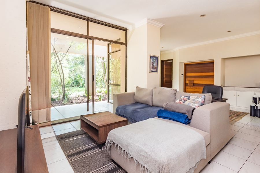 5 Bedroom Property for Sale in Bryanston Gauteng