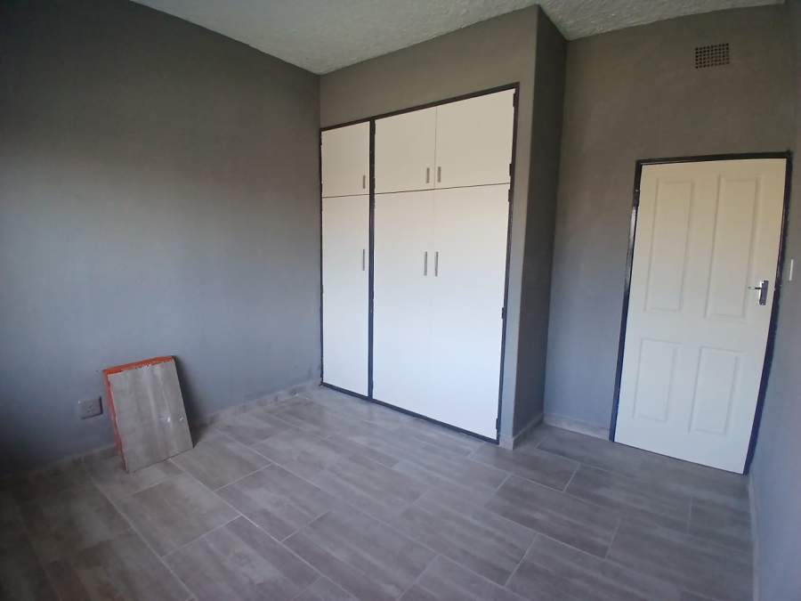 2 Bedroom Property for Sale in Elsburg Gauteng