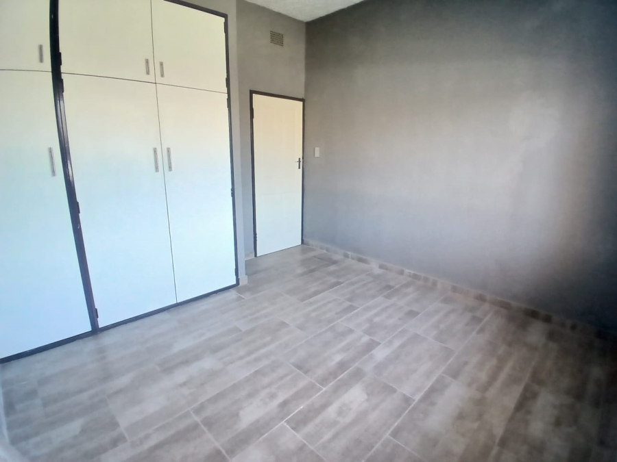 2 Bedroom Property for Sale in Elsburg Gauteng