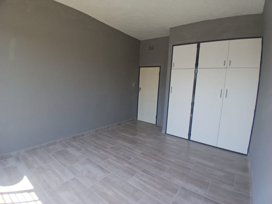 2 Bedroom Property for Sale in Elsburg Gauteng