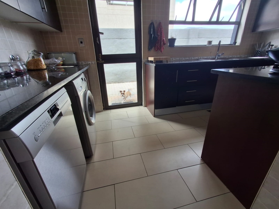 3 Bedroom Property for Sale in Theresa Park Gauteng