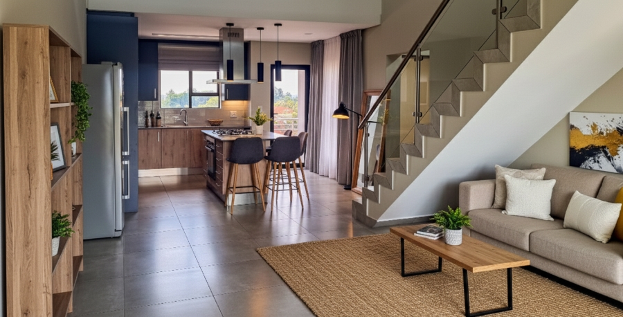 3 Bedroom Property for Sale in Die Hoewes Gauteng