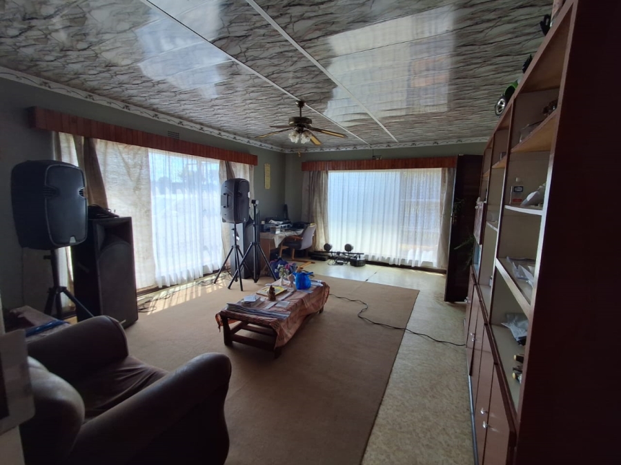 3 Bedroom Property for Sale in Rensburg Gauteng