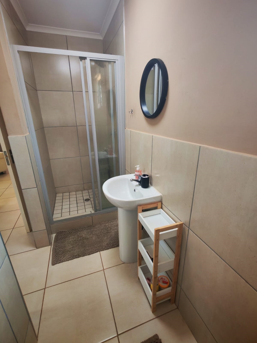 To Let 3 Bedroom Property for Rent in Eldorette Gauteng