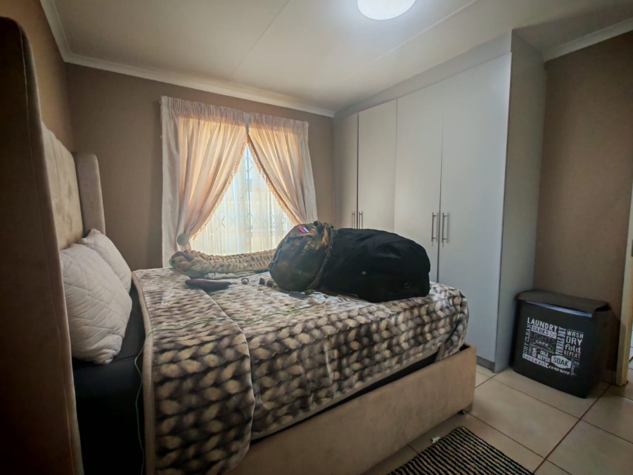 To Let 3 Bedroom Property for Rent in Eldorette Gauteng