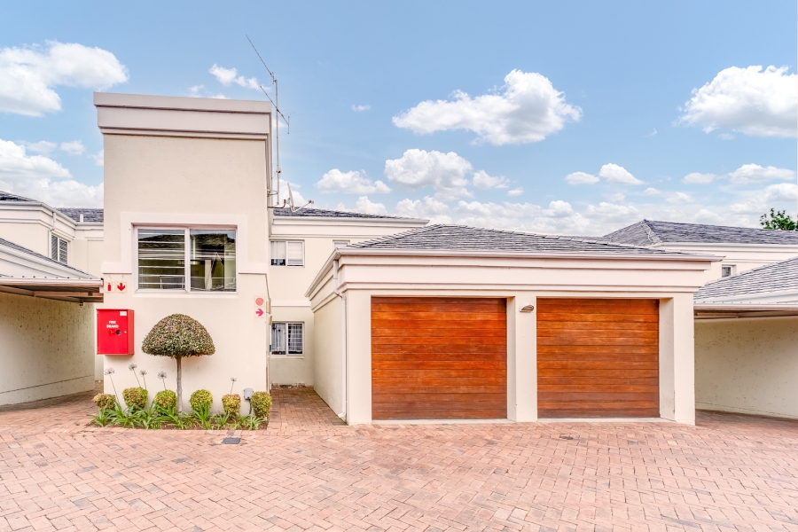 2 Bedroom Property for Sale in Bryanston Gauteng