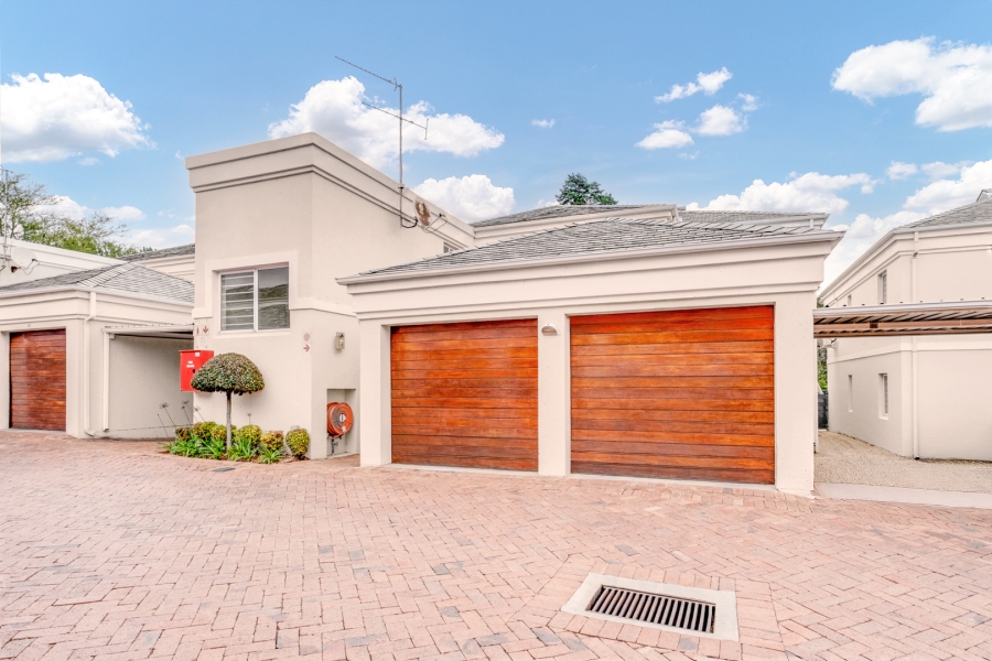 2 Bedroom Property for Sale in Bryanston Gauteng