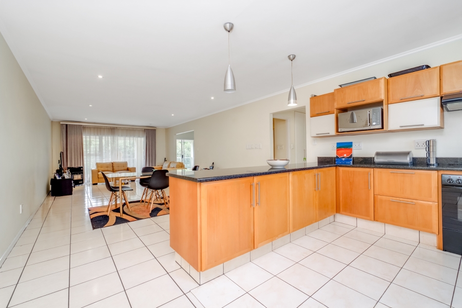 2 Bedroom Property for Sale in Bryanston Gauteng