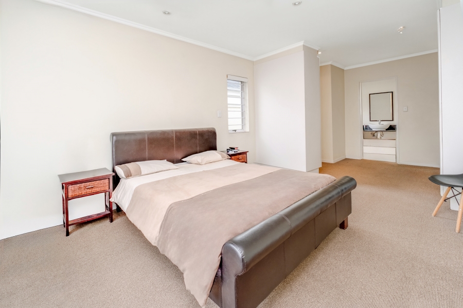 2 Bedroom Property for Sale in Bryanston Gauteng