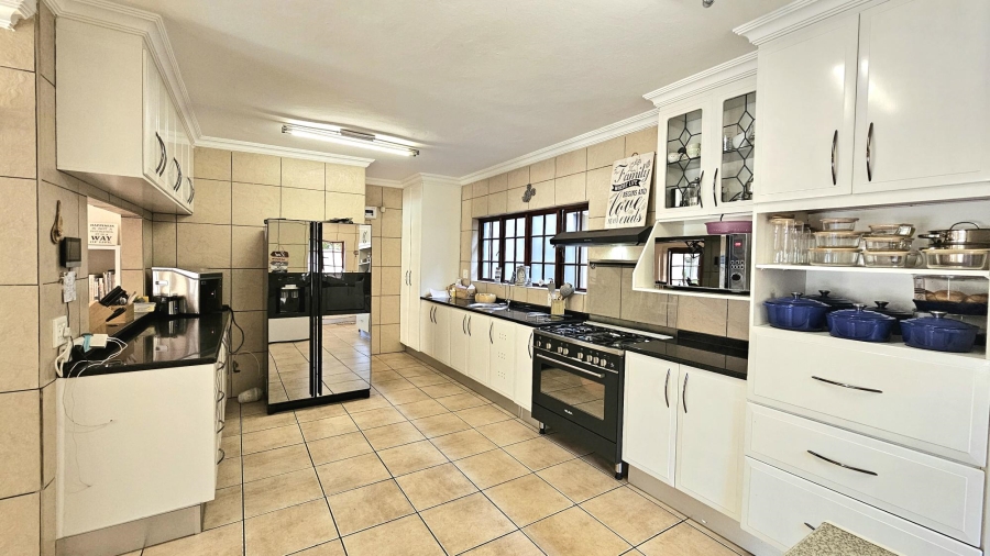 6 Bedroom Property for Sale in Irene Gauteng