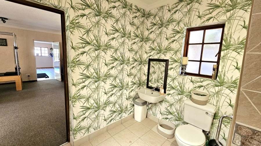 6 Bedroom Property for Sale in Irene Gauteng