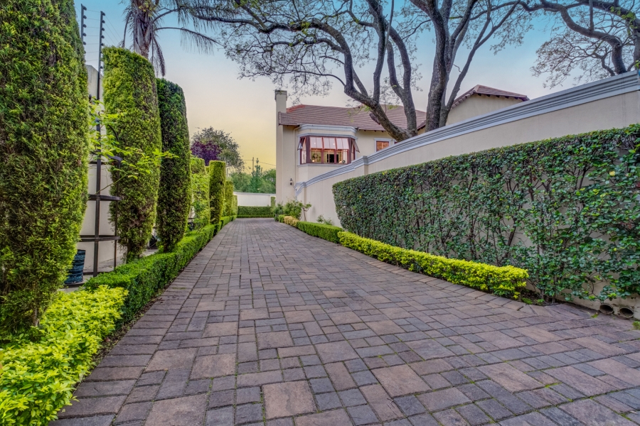 4 Bedroom Property for Sale in Bryanston Gauteng