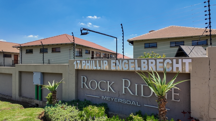2 Bedroom Property for Sale in Meyersdal Gauteng