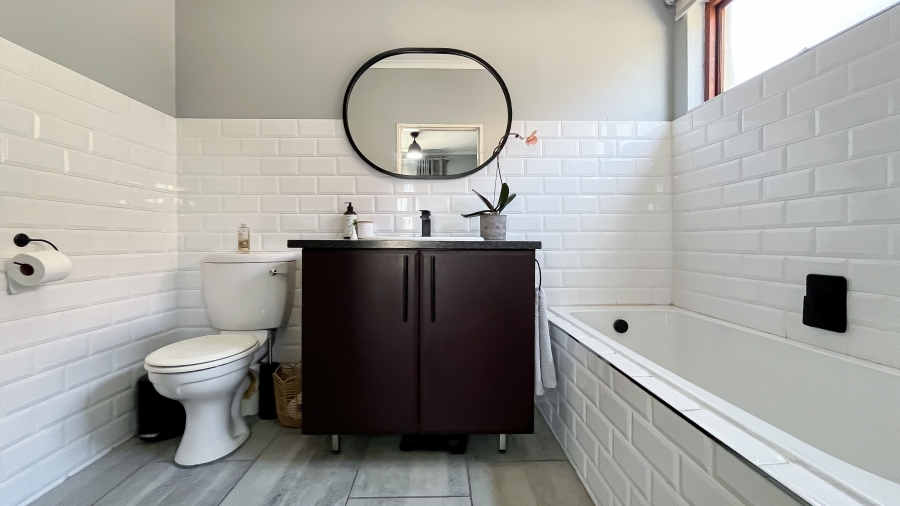 2 Bedroom Property for Sale in Meyersdal Gauteng