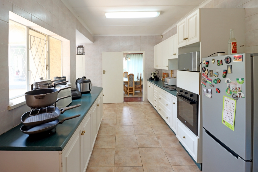 To Let 3 Bedroom Property for Rent in Linden Gauteng