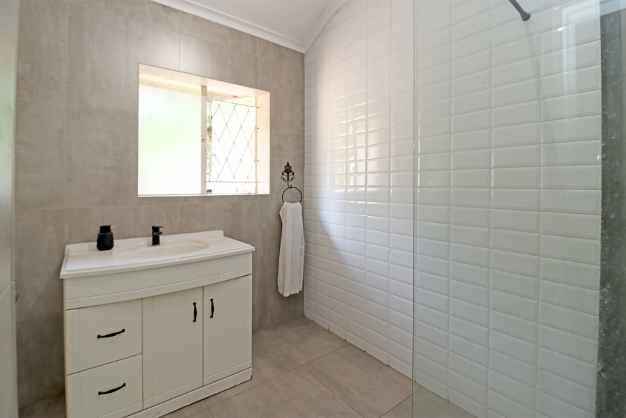 To Let 3 Bedroom Property for Rent in Linden Gauteng