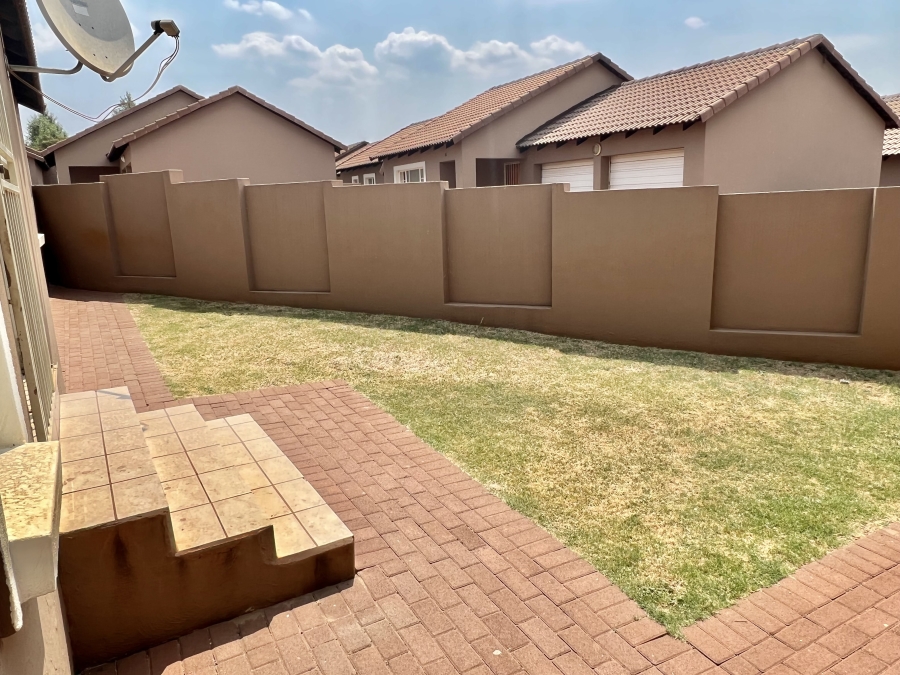 3 Bedroom Property for Sale in Thatchfield Estate Gauteng