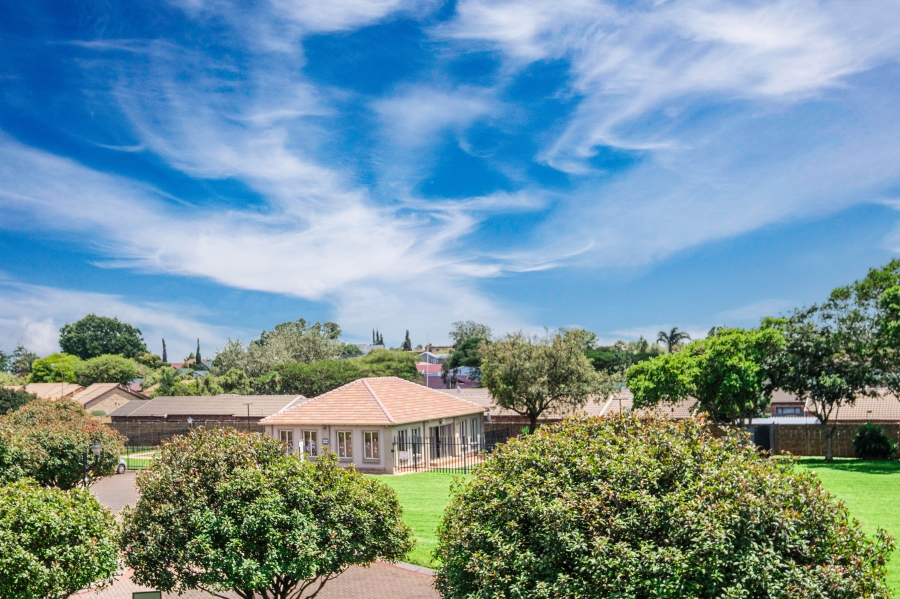 2 Bedroom Property for Sale in Bergbron Gauteng