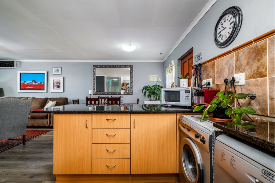 2 Bedroom Property for Sale in Bergbron Gauteng