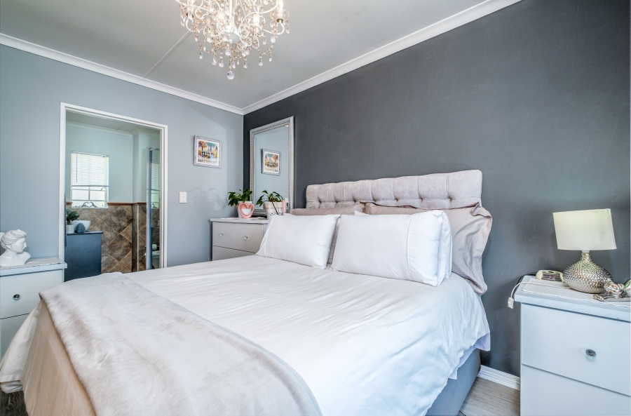 2 Bedroom Property for Sale in Bergbron Gauteng