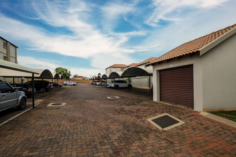 2 Bedroom Property for Sale in Bergbron Gauteng