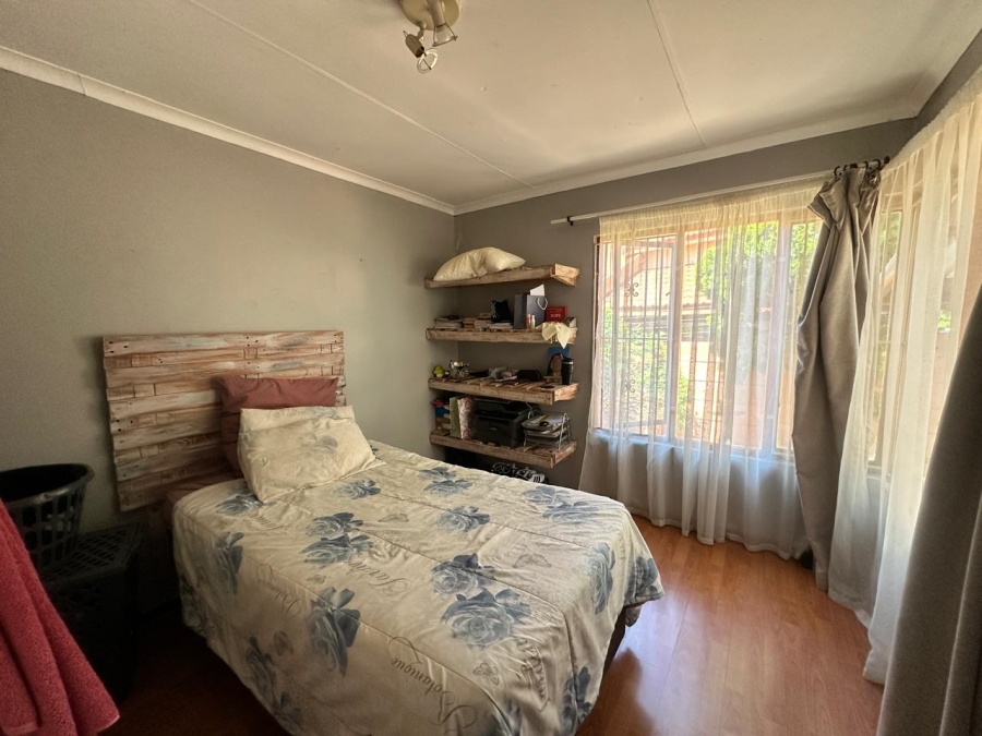 3 Bedroom Property for Sale in Liefde en Vrede Gauteng