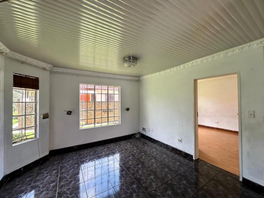 2 Bedroom Property for Sale in Meredale Gauteng