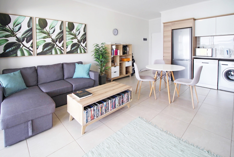 To Let 1 Bedroom Property for Rent in Modderfontein Gauteng