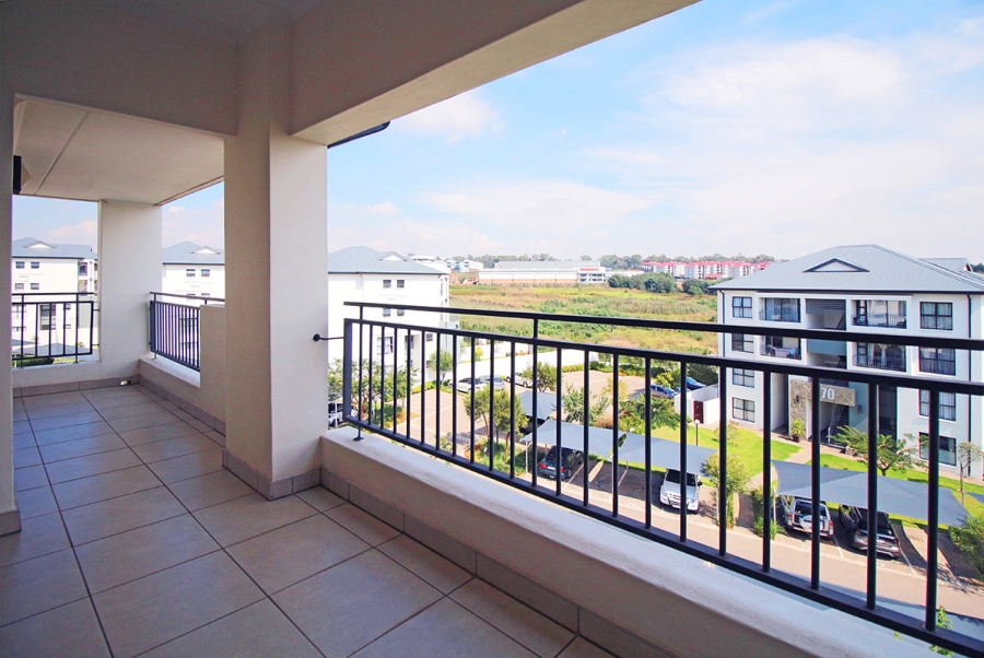 To Let 1 Bedroom Property for Rent in Modderfontein Gauteng