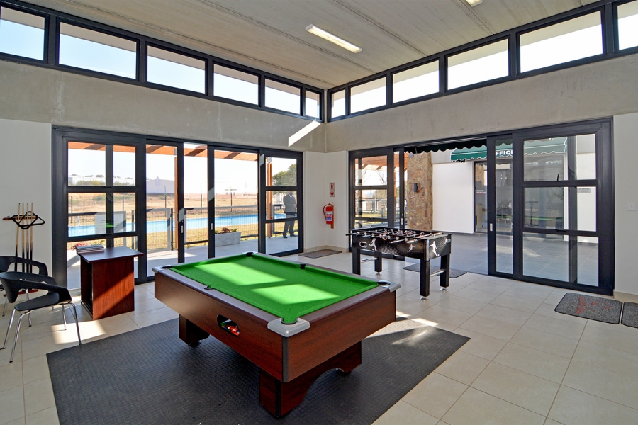 To Let 1 Bedroom Property for Rent in Modderfontein Gauteng