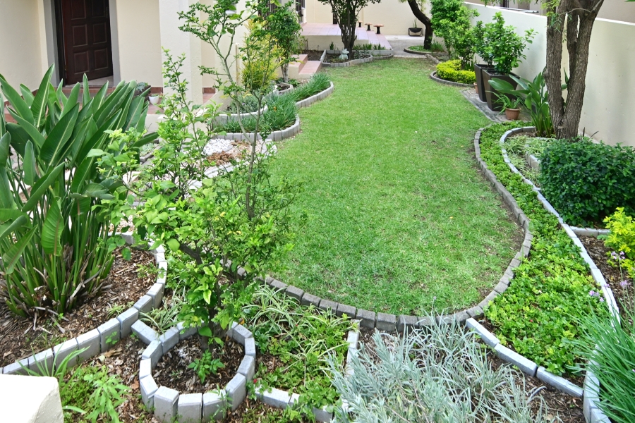 3 Bedroom Property for Sale in Noordwyk Gauteng