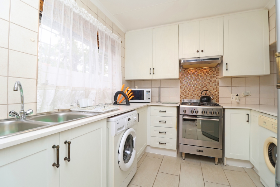 2 Bedroom Property for Sale in Northwold Gauteng