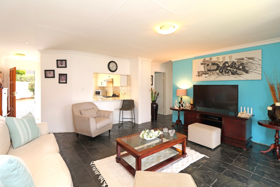 2 Bedroom Property for Sale in Northwold Gauteng