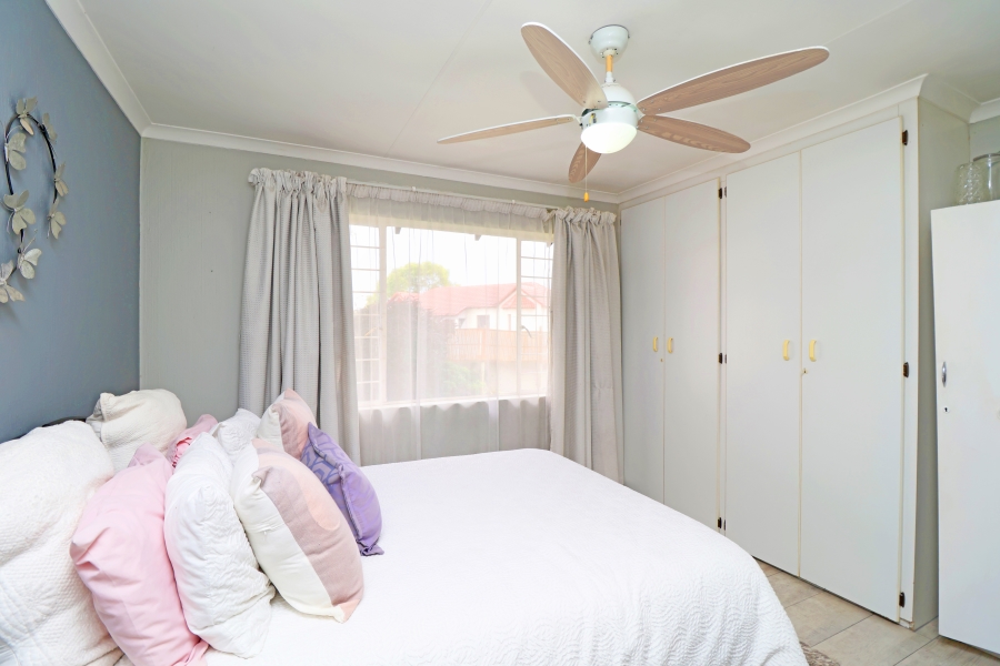 2 Bedroom Property for Sale in Northwold Gauteng