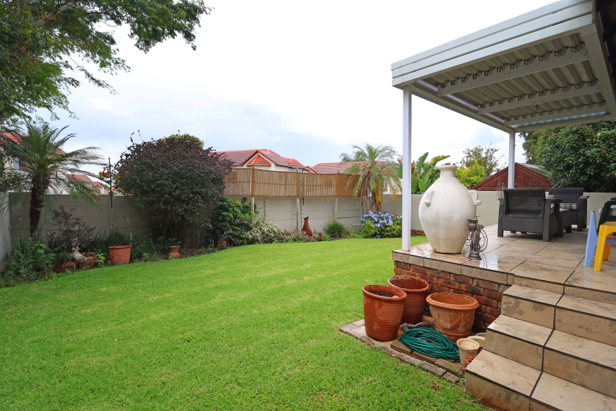 2 Bedroom Property for Sale in Northwold Gauteng