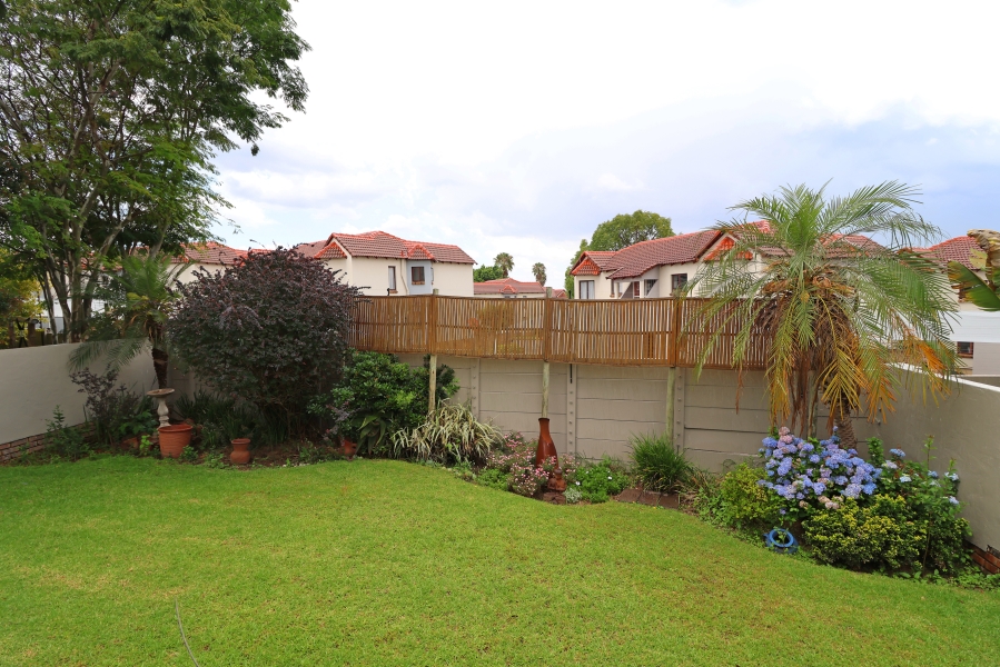 2 Bedroom Property for Sale in Northwold Gauteng