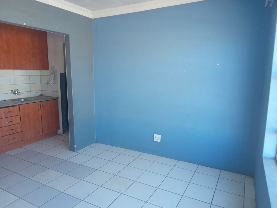 1 Bedroom Property for Sale in Vosloorus Gauteng