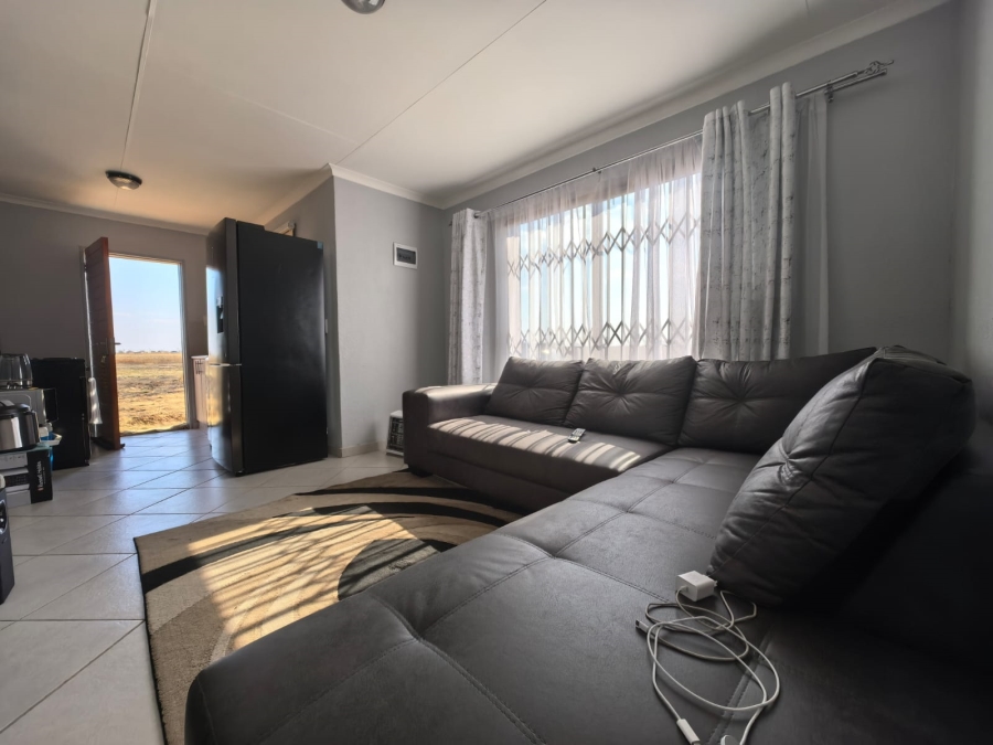 3 Bedroom Property for Sale in Selcourt Gauteng