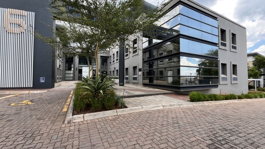 To Let commercial Property for Rent in Strubensvallei Gauteng