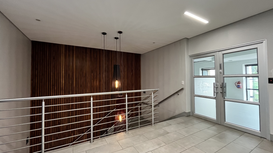 To Let commercial Property for Rent in Strubensvallei Gauteng